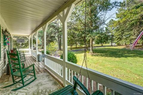 4513 Edrie Dr, Sutherland, VA 23885 photo 3