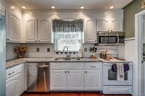 4513 Edrie Dr, Sutherland, VA 23885 photo 15