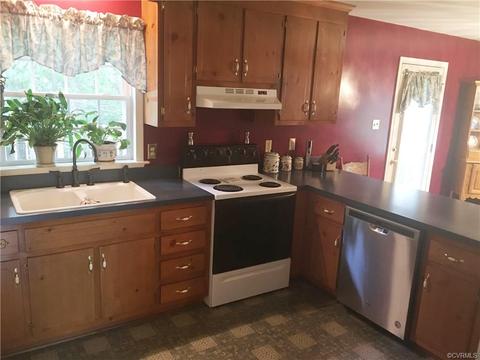 5113 Spring Bluff Rd, Midlothian, VA 23112 photo 5