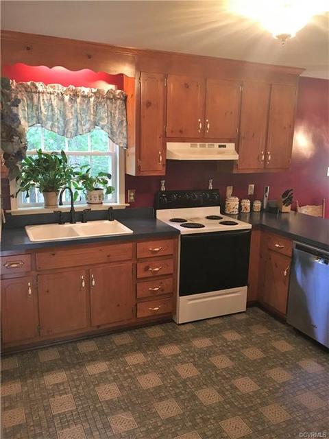 5113 Spring Bluff Rd, Midlothian, VA 23112 photo 6
