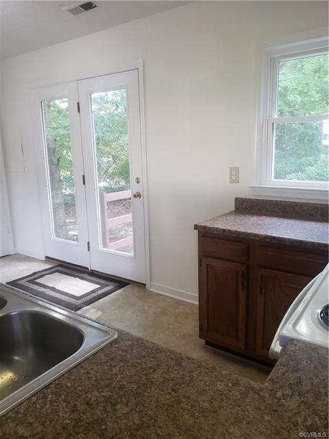 8506 Middle Loop, Richmond, VA 23235 photo 5