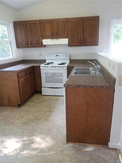 8506 Middle Loop, Richmond, VA 23235 photo 4