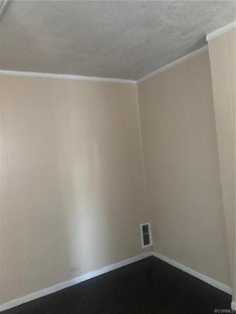 2004 Cedar St, Richmond, VA 23223 photo 4
