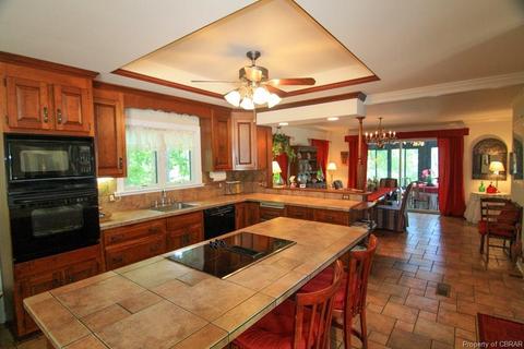 1472 Laurel Point Rd, Lancaster, VA 22503 photo 10