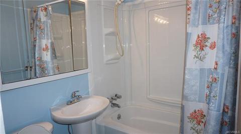 304 Park Ave, Crewe, VA 23930 photo 23