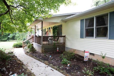 533 Schultz Ml, Meherrin, VA 23901 photo 4
