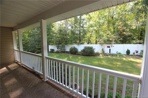 7953 Mountain Laurel Trl, Gloucester, VA 23061 photo 5