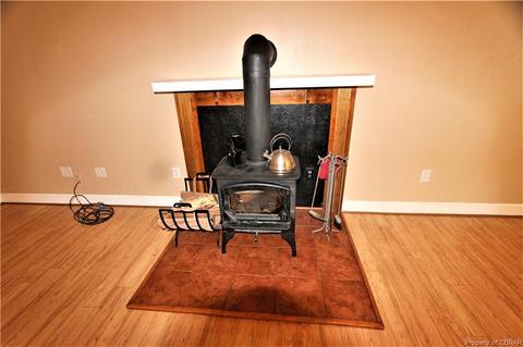 7953 Mountain Laurel Trl, Gloucester, VA 23061 photo 9