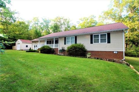 7953 Mountain Laurel Trl, Gloucester, VA 23061 photo 2