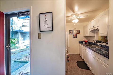 11817 N Briar Patch Dr, Midlothian, VA 23113 photo 6