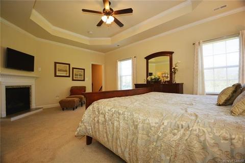 7615 Villa Ct, Gloucester Point, VA 23062 photo 23