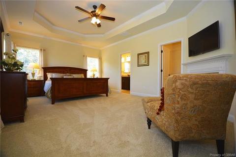7615 Villa Ct, Gloucester Point, VA 23062 photo 22