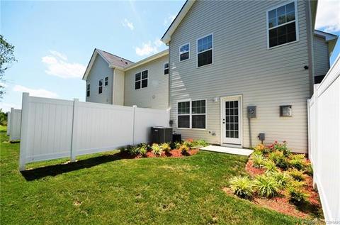 7615 Villa Ct, Gloucester Point, VA 23062 photo 46
