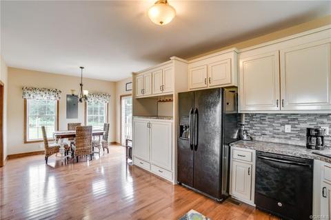 23412 Ridley Rd, Carson, VA 23830 photo 14