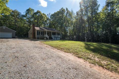 2460 Bagby Rd, Bumpass, VA 23024 photo 4