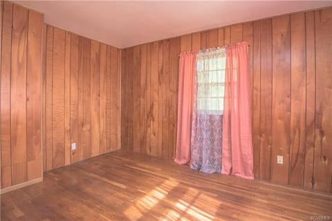 969 Greys Point Rd, Topping, VA 23169 photo 32