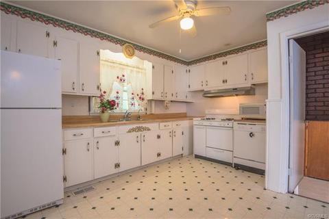 969 Greys Point Rd, Topping, VA 23169 photo 15