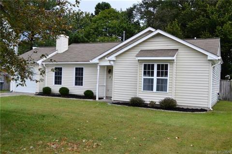 7 Easthill Ct, Hampton, VA 23664 photo 1