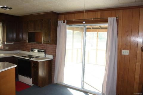 20424 Templeton Rd, Carson, VA 23830 photo 6