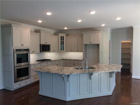 3300 Fulbrook Dr, Midlothian, VA 23113 photo 3