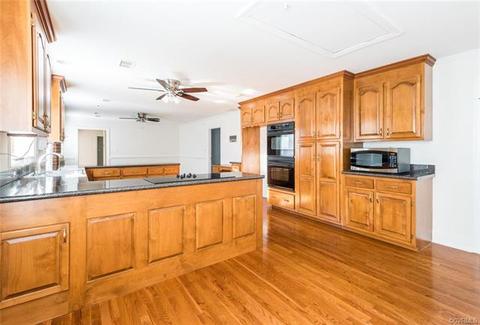 1408 E Overlook Dr, Powhatan, VA 23139 photo 19