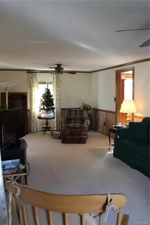 90 Mitchell Ave, Dillwyn, VA 23936 photo 4