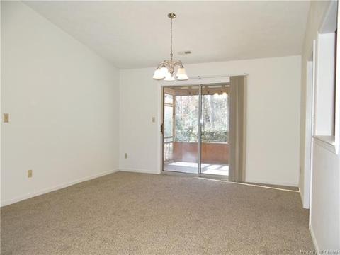 4376 Teal Cir, Gloucester, VA 23061 photo 5