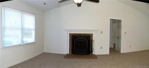 4376 Teal Cir, Gloucester, VA 23061 photo 3