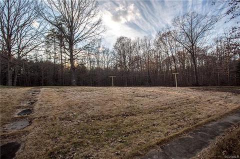 283 Mapleranda Rd, Bumpass, VA 23024 photo 4