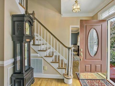 2980 Summerhurst Dr, Midlothian, VA 23113 photo 2