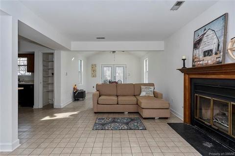 111 Benjamin Ter, Hampton, VA 23666 photo 33