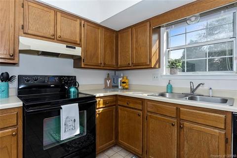 111 Benjamin Ter, Hampton, VA 23666 photo 10