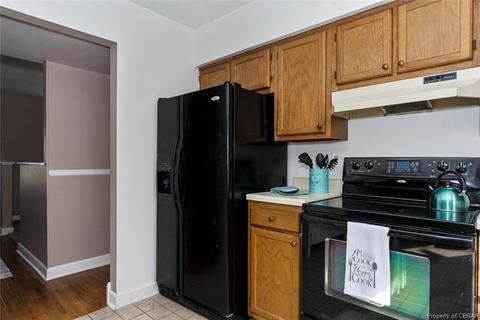 111 Benjamin Ter, Hampton, VA 23666 photo 13