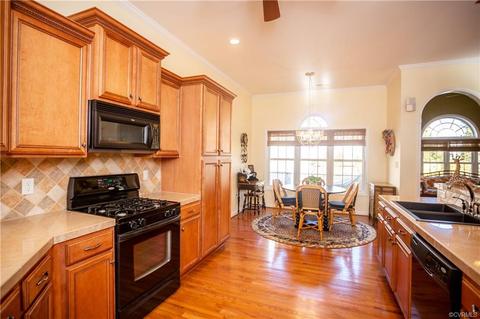 9500 Brading Ln, Midlothian, VA 23112 photo 3