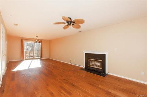 117 Sheppard Dr, Williamsburg, VA 23185 photo 3