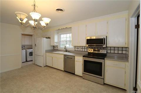 1560 Robindale Rd, North Chesterfield, VA 23235 photo 14