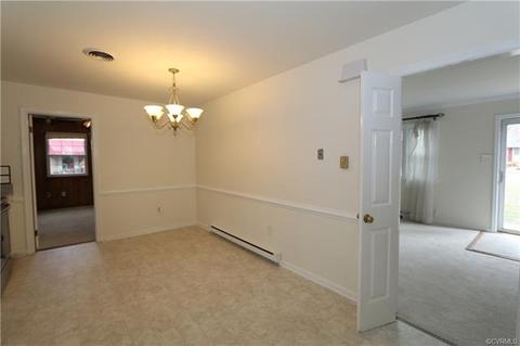 1560 Robindale Rd, North Chesterfield, VA 23235 photo 11