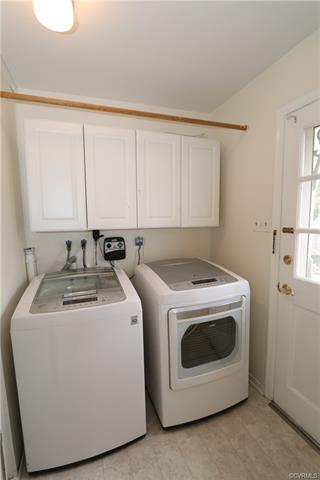1560 Robindale Rd, North Chesterfield, VA 23235 photo 26