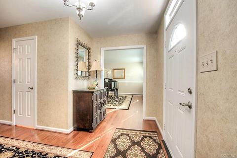 6201 Willow Glen Rd, Midlothian, VA 23112 photo 3