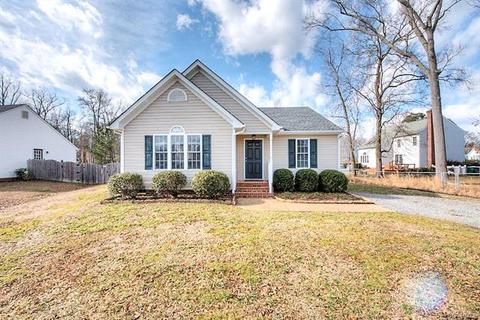904 Maple St, Ashland, VA 23005 photo 1