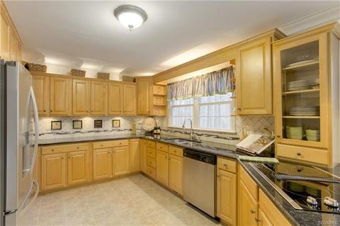 5530 Houndmaster Rd, Midlothian, VA 23112 photo 13