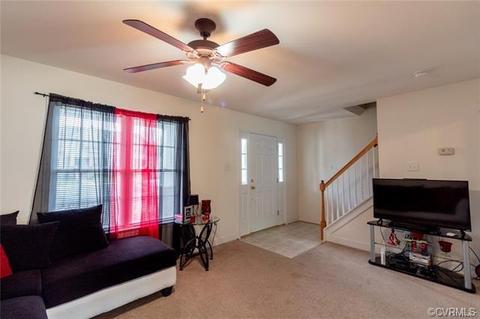 2105 Cornwall Ct, Aylett, VA 23009 photo 4
