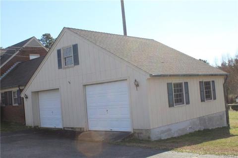 806 E 5th Ave, Kenbridge, VA 23944 photo 3