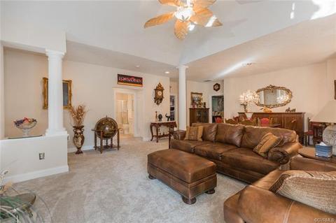 301 Dunlin Ct, Midlothian, VA 23114 photo 4