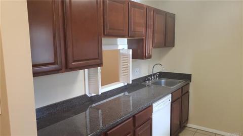 11702 S Briar Patch Dr, Midlothian, VA 23113 photo 2
