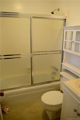 1638 Laurel Dr, Gloucester Point, VA 23062 photo 13