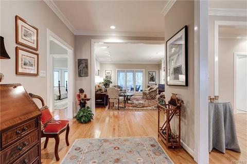29 E Square Ln, Richmond, VA 23238 photo 4
