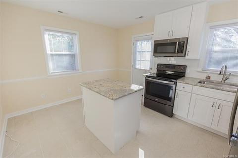 2724 Bertram Rd, Richmond, VA 23224 photo 5