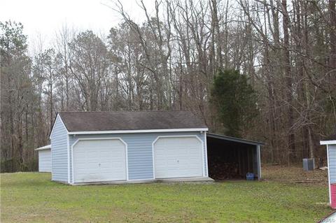 18907 Sutherland Ave, Sutherland, VA 23885 photo 4