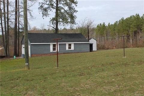 18907 Sutherland Ave, Sutherland, VA 23885 photo 5